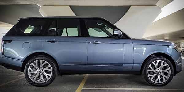 range rover vogue for rent in dubai